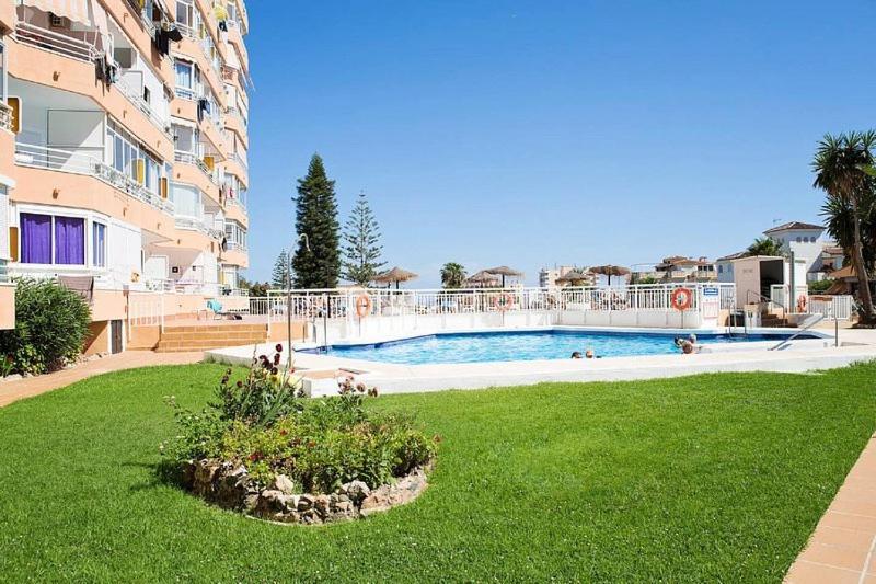 Studio With Sea Views In Torremolinos Exterior foto