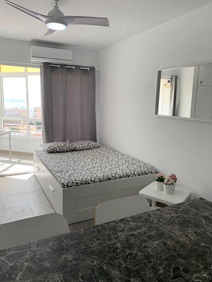 Studio With Sea Views In Torremolinos Exterior foto